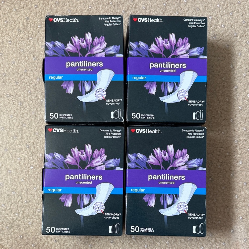 CVS Health Pantiliners Unscented Regular - Purple (4 Pack)